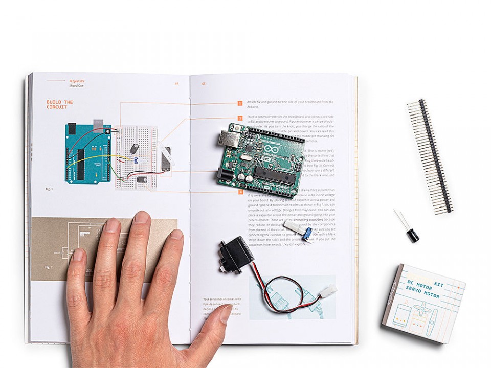 Arduino Starter Kit with Arduino UNO R3, Breadboard, LED, Resistor,Jumper  Wires and Power Supply - build more than 10 DIY Projects