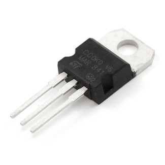 Voltage Regulator L7905CV - 5V 1.5A